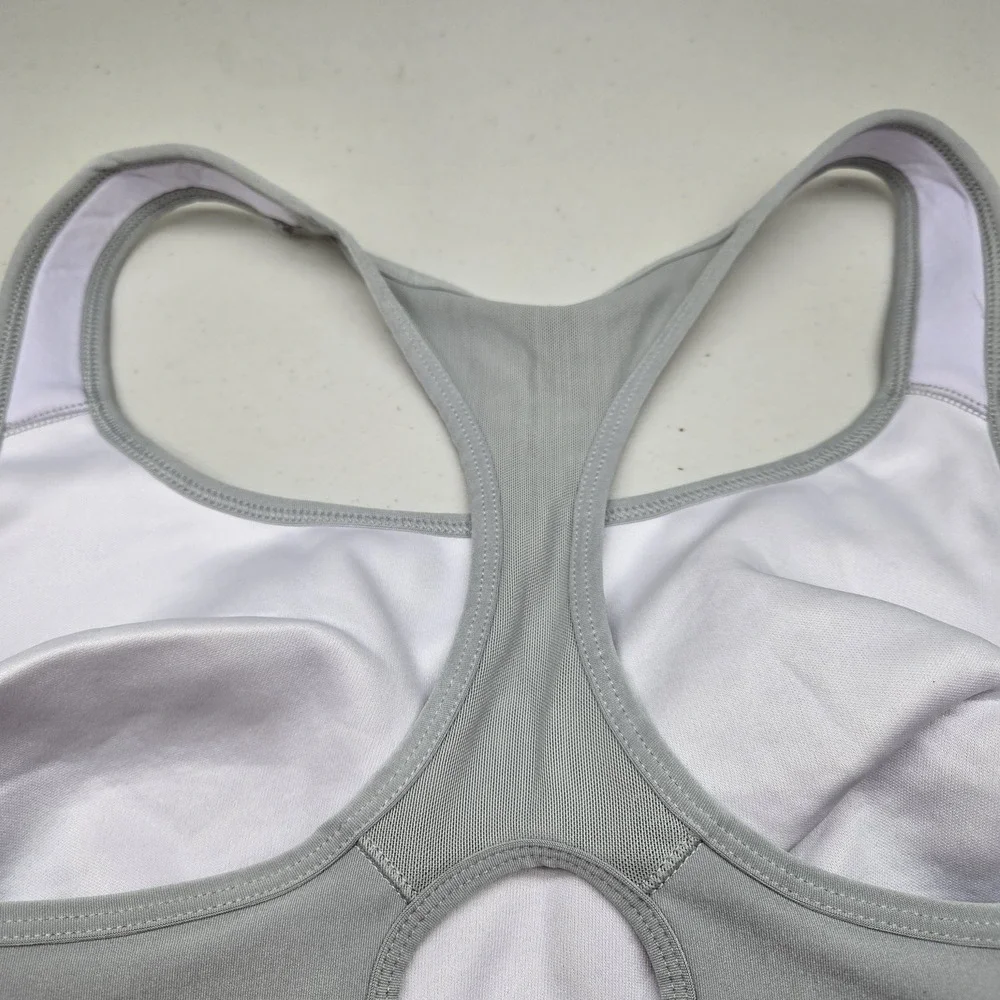 Columbia Women Sports Bra XL Gray Wireless Pullover Jersey Racerback‎